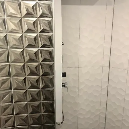 Corvin Ruinpub Designed アパート *